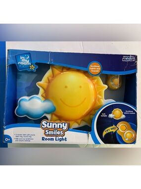 UNCLE MILTON - Sunny Smiles - Room Light - In My Room Jr.